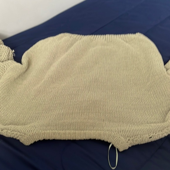 Safe green knit sweater - Picture 2 of 2